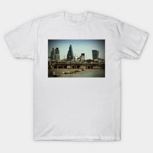 London Cityscape Blackfriars Bridge England T-Shirt